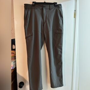 Magellan Outdoors Men's Hickory Canyon Stretch Woven Cargo Pants Size34W